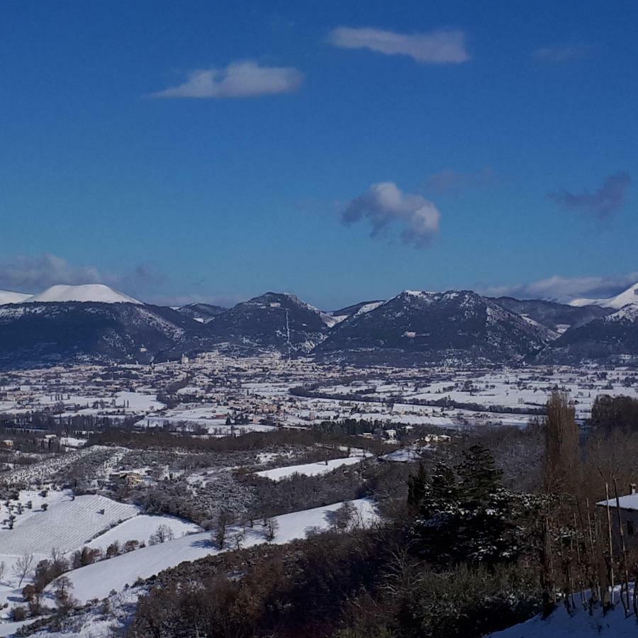 Apartmán Il Ciliegio Del Pellegrino Gubbio Exteriér fotografie